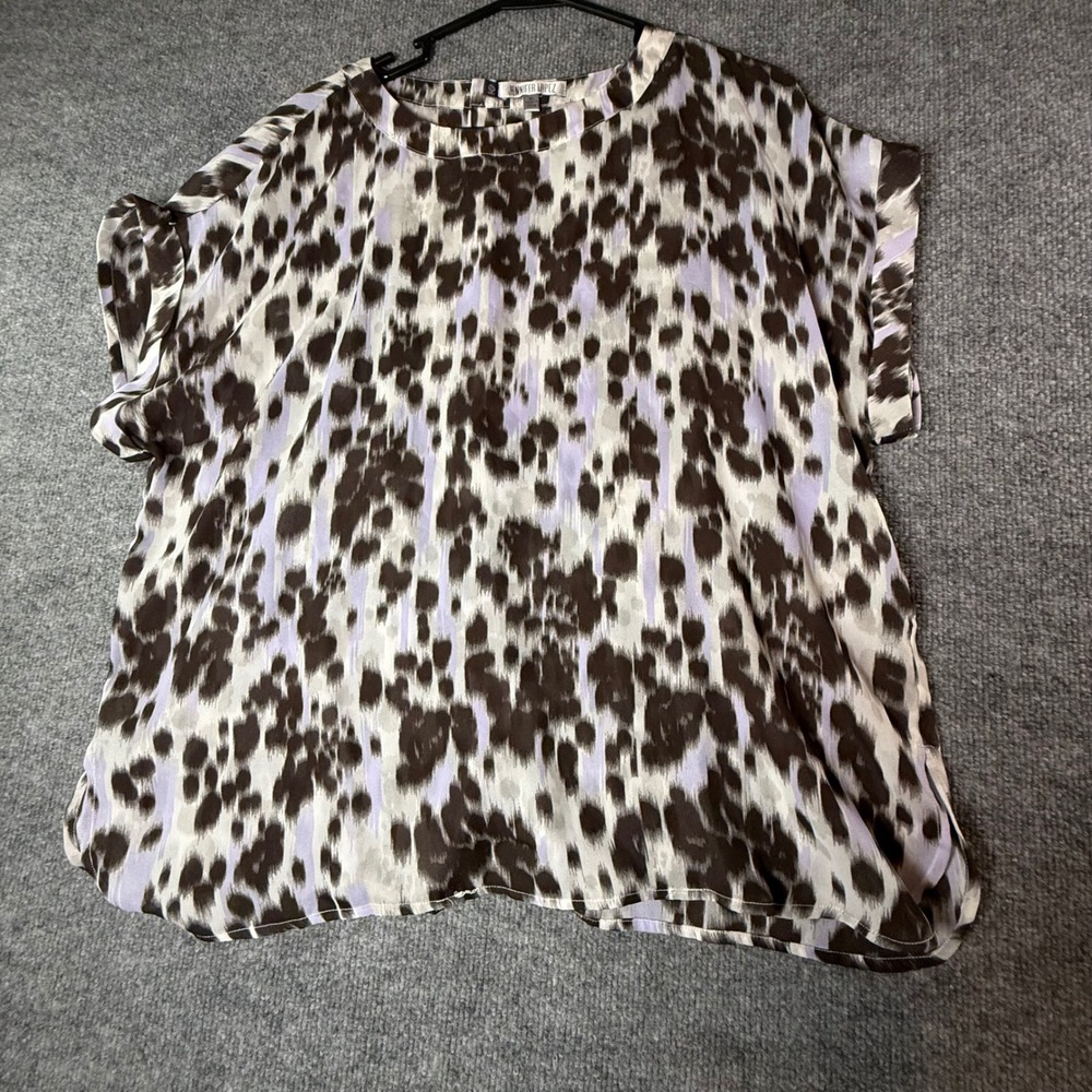 Jennifer Lopez Womens XL Brown Lavender Animal Print Button Back Blouse Top